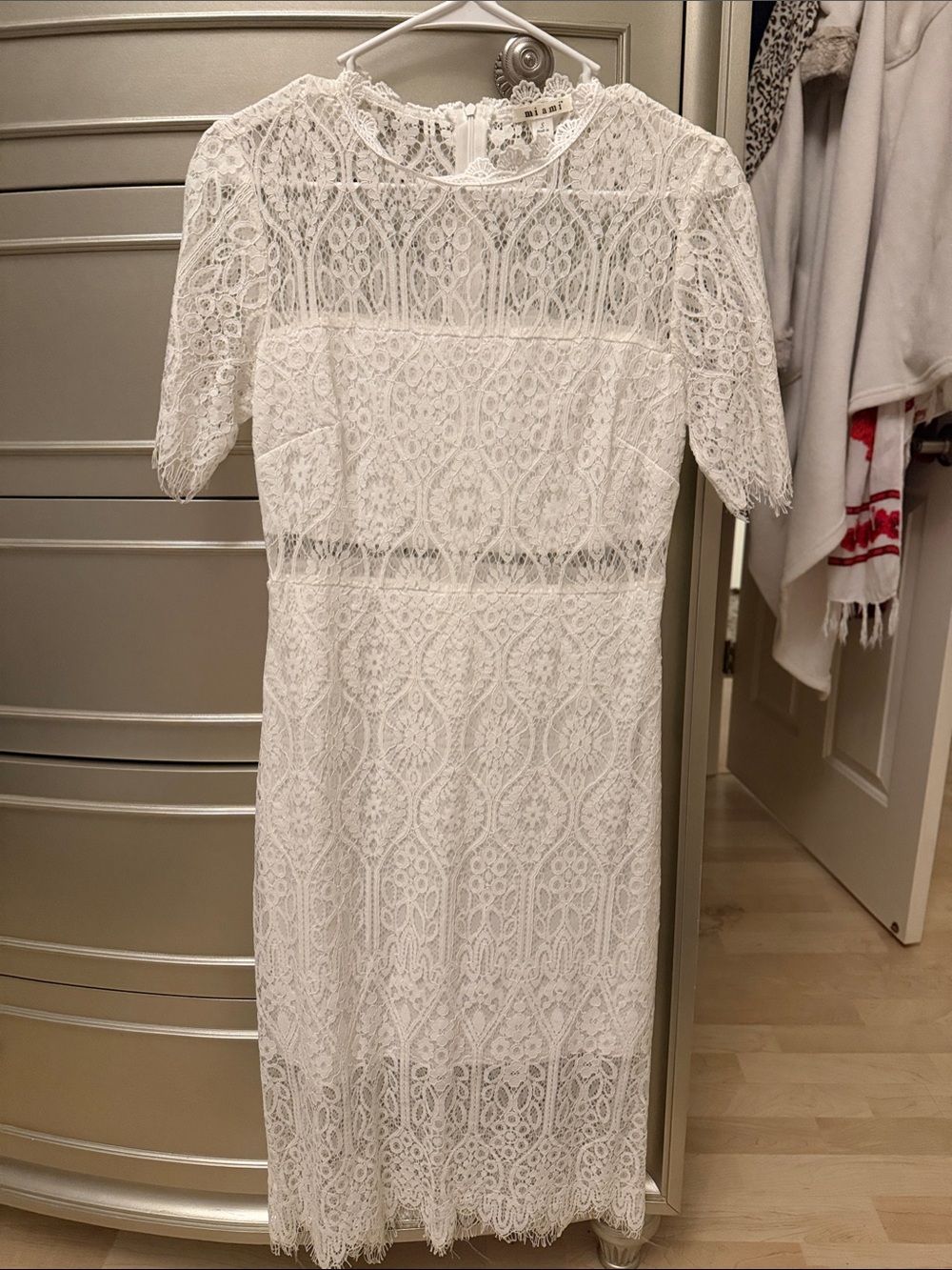 Francesca's Collections White Lace Midi Dress